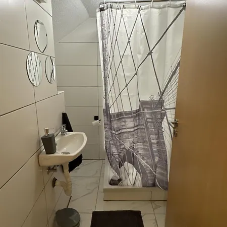 Gastewohnung In Гюнцбург
